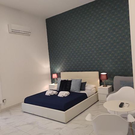 Bed and Breakfast Domus Luigi Leone II Napoli Esterno foto