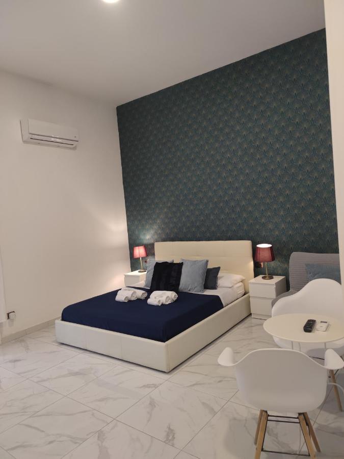Bed and Breakfast Domus Luigi Leone II Napoli Esterno foto