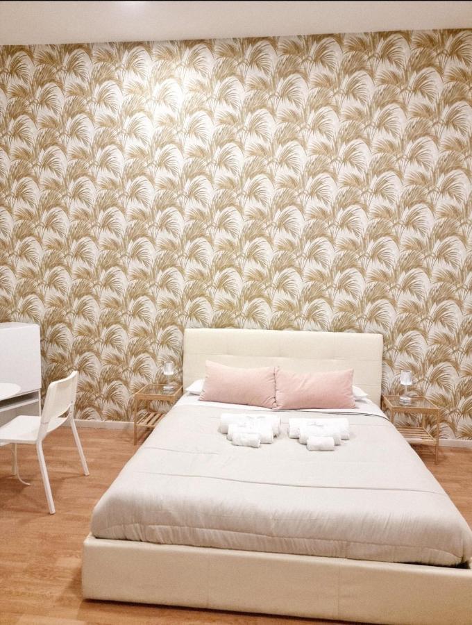 Bed and Breakfast Domus Luigi Leone II Napoli Esterno foto