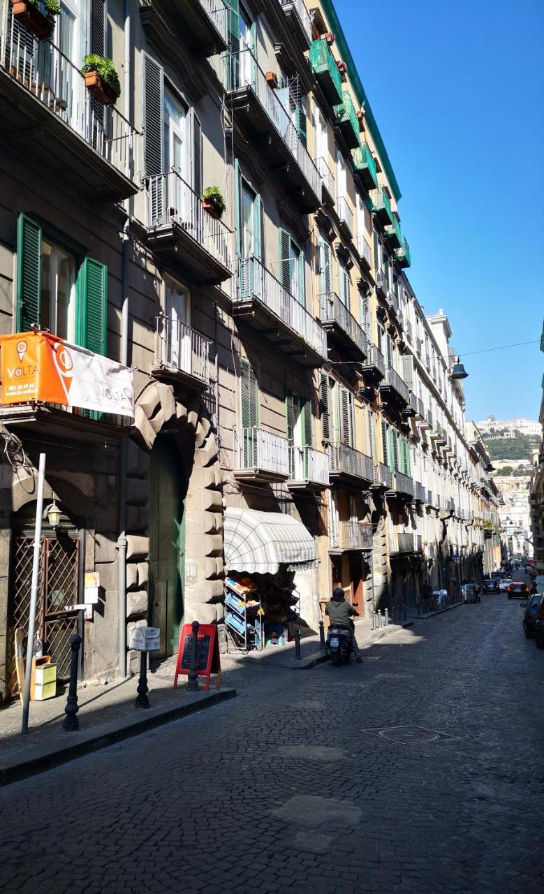 Bed and Breakfast Domus Luigi Leone II Napoli Esterno foto
