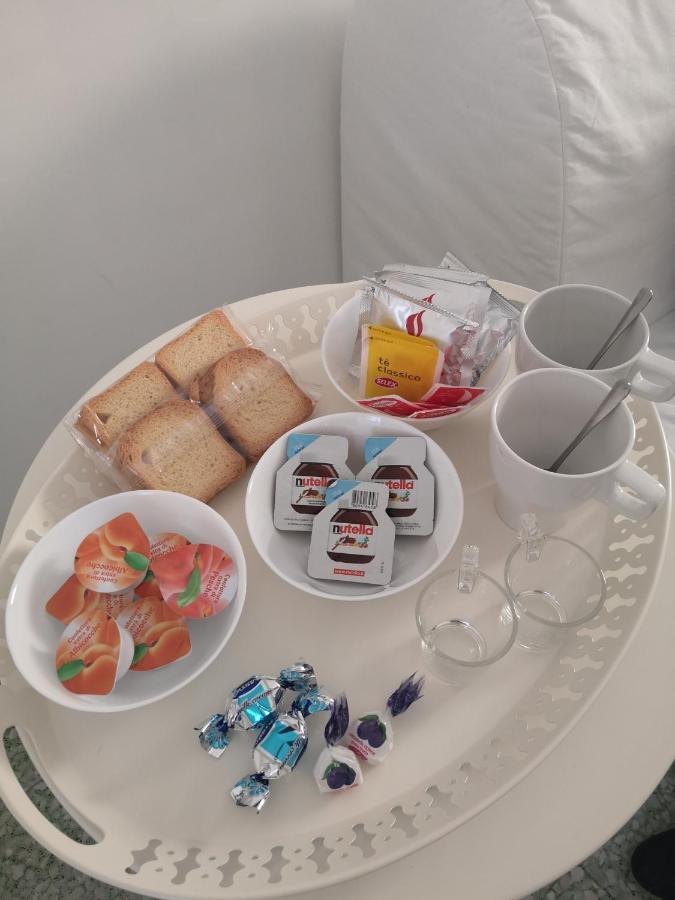 Bed and Breakfast Domus Luigi Leone II Napoli Esterno foto