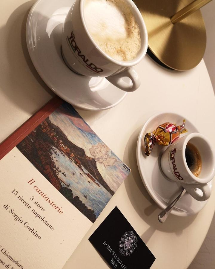 Bed and Breakfast Domus Luigi Leone II Napoli Esterno foto